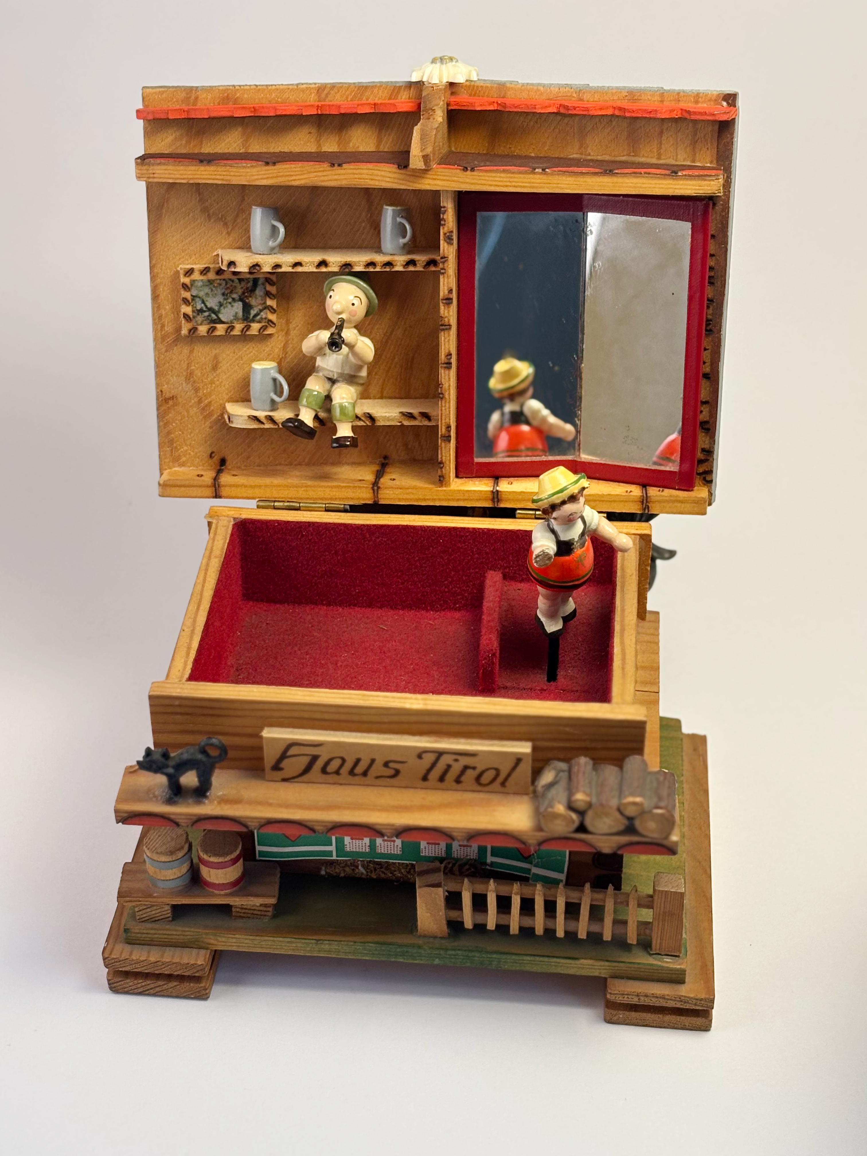 Cabin Jewellery Box