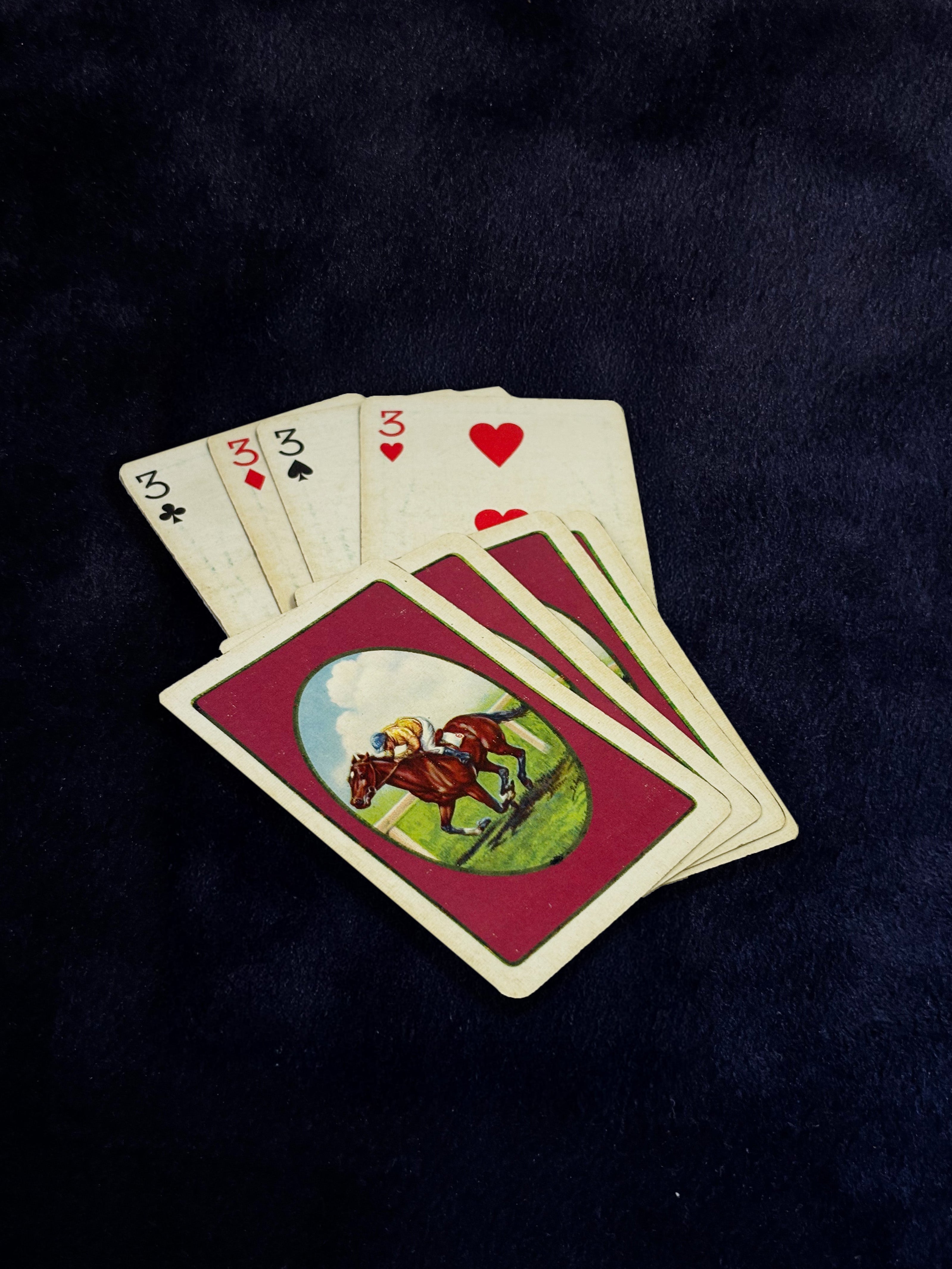 Thoroughbred Linen Playing Cards